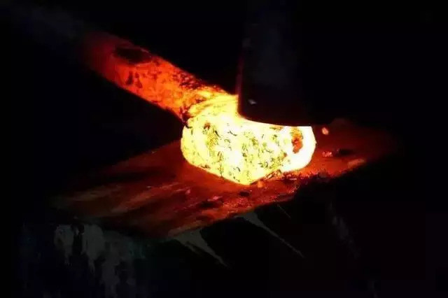 明剑|古代格斗与防身的必备武器——注重劈砍的永昌剑