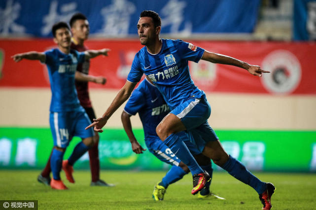 广州德比4战狂轰30球 富力专克恒大这次盼双杀