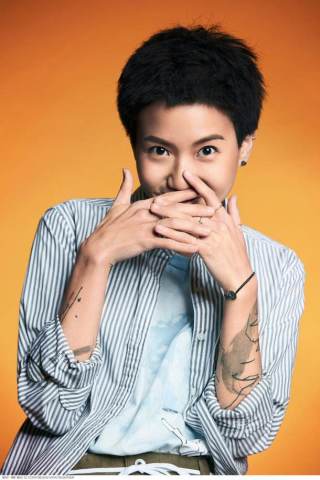 香港女歌手卢凯彤跳楼自杀身亡 年仅32岁