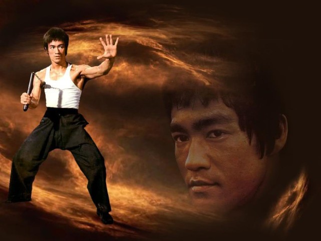 还原真实的李小龙爱讲荤段子为博日本女友欢心出书竟是抄袭