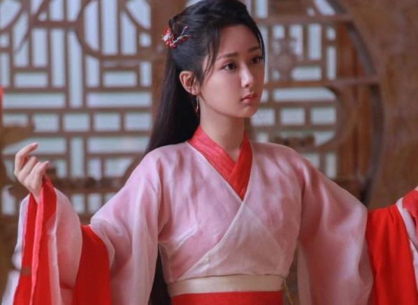 香蜜:锦觅5套衣服,一套比一套美,可让旭凤动心