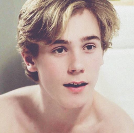 skam北欧撩神even和小天使isak的最甜cp不了解一下吗