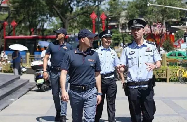 中有甄意,联合执法促交流--参加中意联合巡逻有感