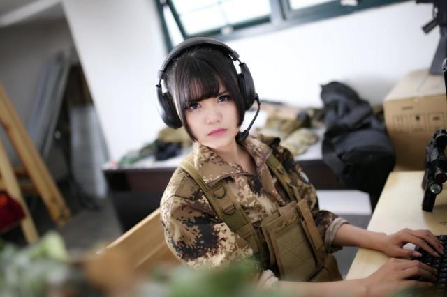 《使命召唤》女体版cos