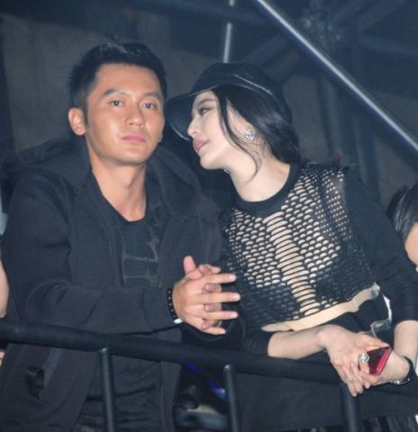 红透半边天的范冰冰没想到近日在拍摄广告中被粉丝们发现,现在的"