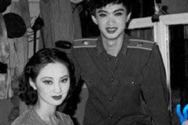 变性人只活50岁左右?51岁的金星快绷不住了,