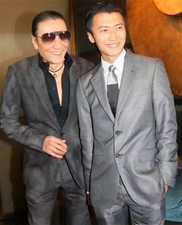 对于一个爸爸而言,责任感就是:下班的路就是回