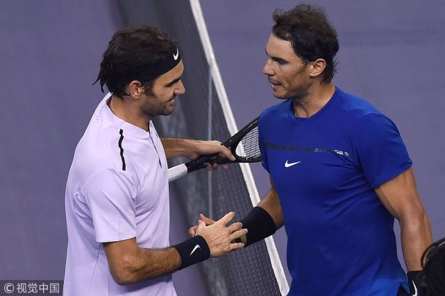 费德勒2020世界排名_福布斯全球运动员2020年收入排行,费德勒登顶詹姆斯(2)