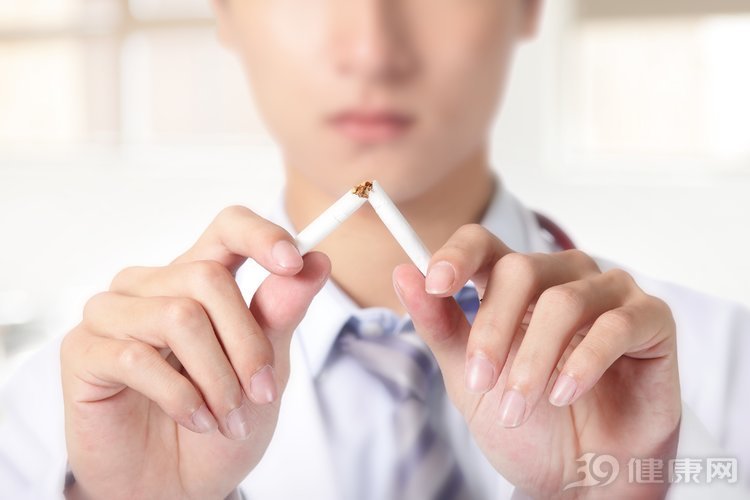 高血压|戒烟有最佳年龄吗？年纪大再戒烟不如不戒？专家给出了回答