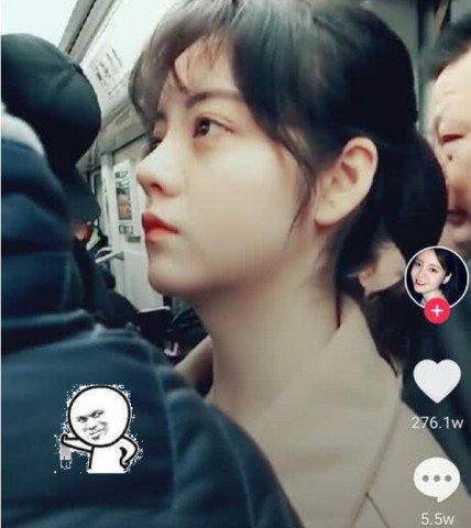 李健闪现抖音,不食人间烟火的样子,让人以为