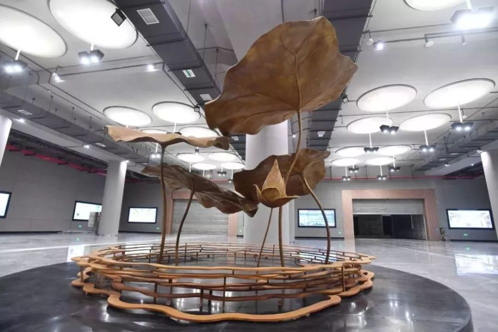 武汉地铁11号线站点内部曝光 美得让人赞不绝