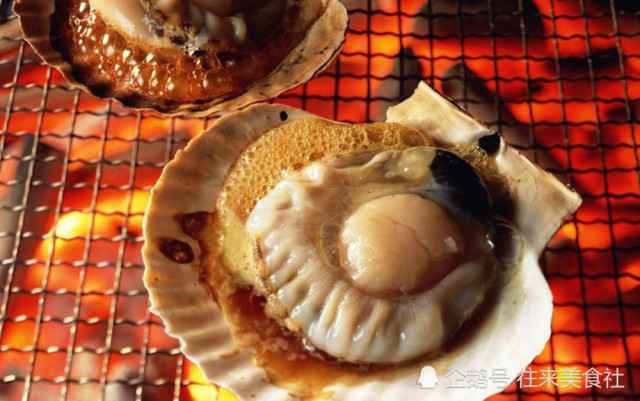 韩国小姐姐做吃播,扇贝比脸还大还加两袋辣酱