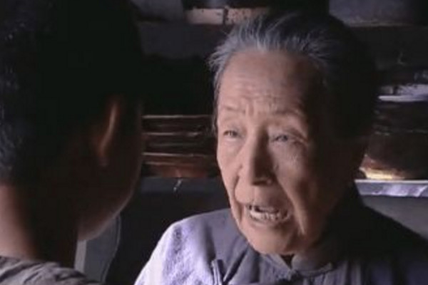 《小兵张嘎》演员现状:嘎子奶奶去世,胖墩儿隐退,英子大变,毫不起眼的