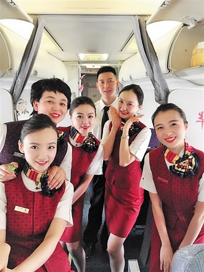 重庆公招的第一批"空姐"退休了