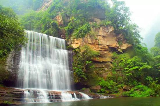 四川这些冷门景区去了真的不亏!古村瀑布美食