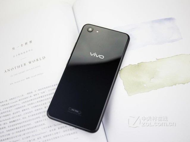 vivoY83和荣耀9i哪个好 vivoY83和荣耀9i对比评