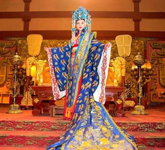 《开封府传奇》有八美,青女仅排第五,张檬第二