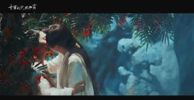 香蜜沉沉烬如霜:杨紫与邓伦关系亲密,为找感觉