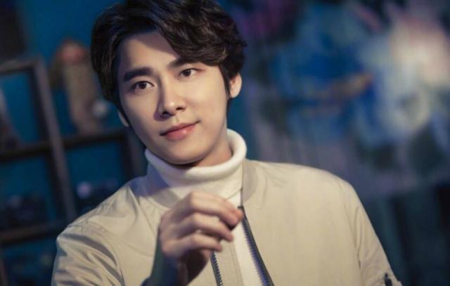 鹿晗在明星榜排名_《奔跑吧兄弟》男明星片酬排行榜