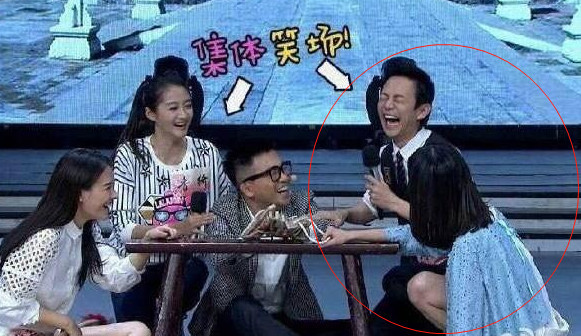 拍案叫绝的错位照:图4杨幂惨遭揩油,图6蔡徐