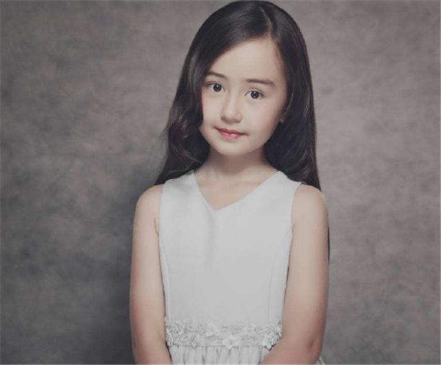 巨齿鲨》中年龄最小的演员,童星出道,曾饰演过