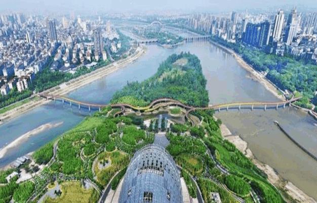 首先,从行政区划角度来看,义乌是金华市的一部分.