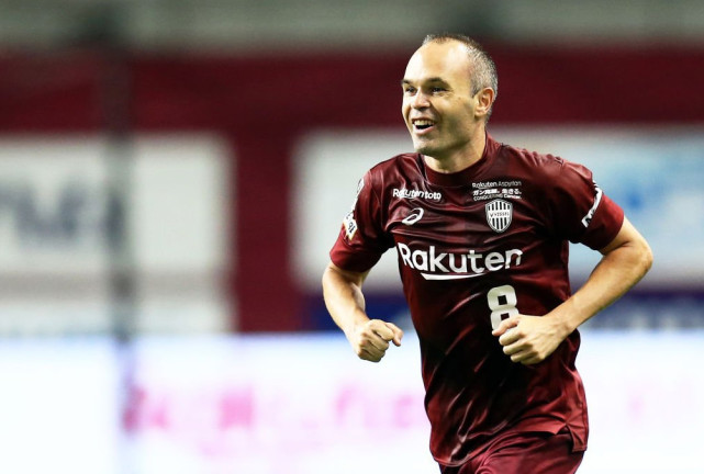 一停一转一趟一射 34岁伊涅斯塔斩J联赛首球 