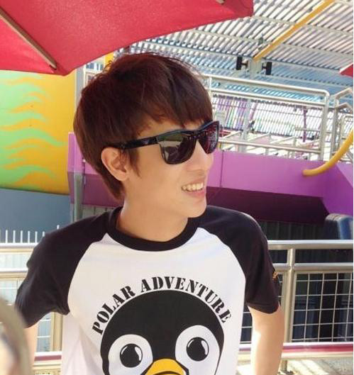 他身家百亿,出行座驾不输王思聪,曾晒出99亿存