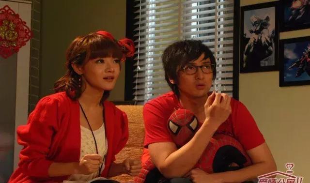 爱情公寓彩蛋悠悠喊话关谷回归!关谷沉默,展博