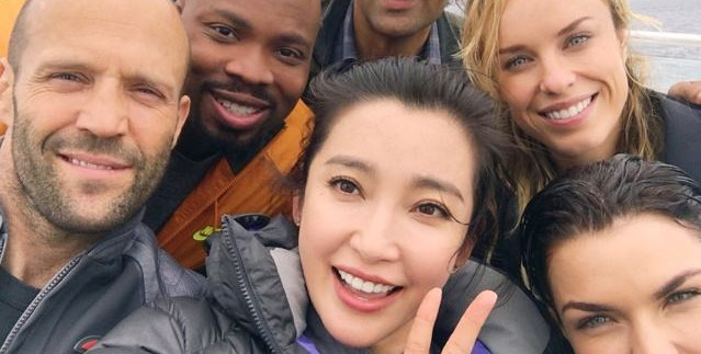 李冰冰《巨齿鲨》上映首日北美票房超1600万