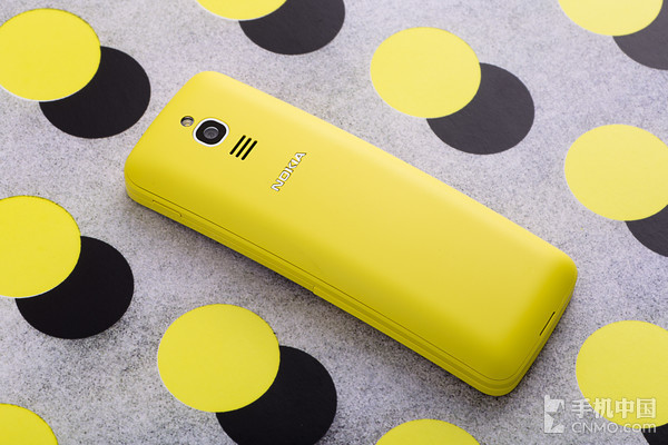 诺基亚8810 4G版评测:香蕉机买来不亏