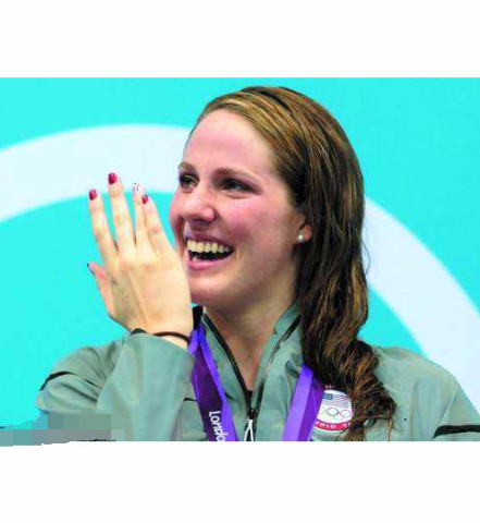 美国女子游泳运动员 米西·富兰克林,打破世界