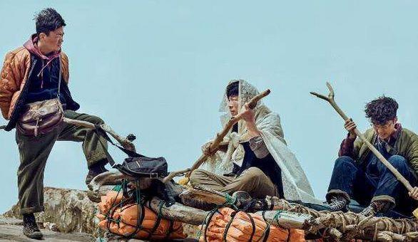 《一出好戏》:一坨屎只要被冻住,也没人咬破,那