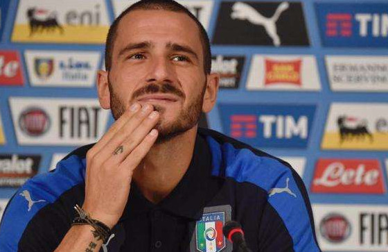 请回答足坛87一代:梅西已步入中年 西班牙王朝