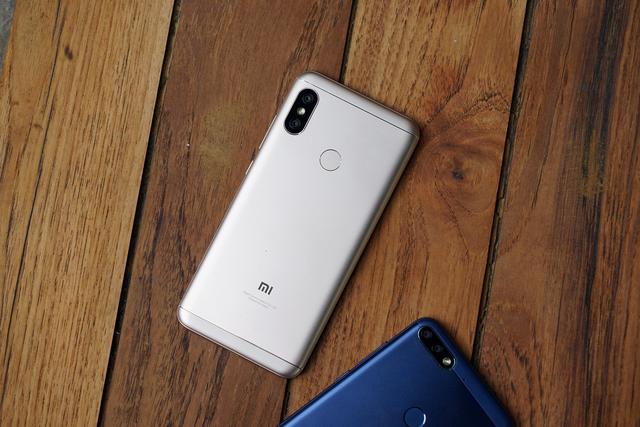 百元机也有好选择!荣耀畅玩7C和红米6 Pro哪个