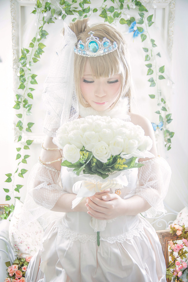 lovelive全员婚纱cos生动又可人