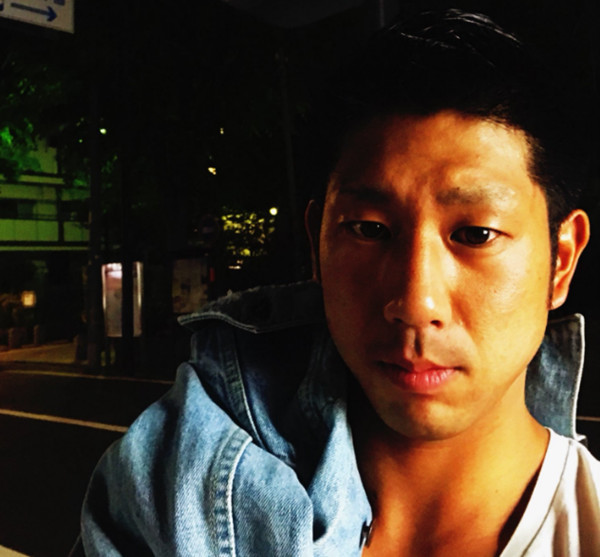 日本男优自曝第一次拍摄被要求喝尿吃大便,出场费却只有六百元