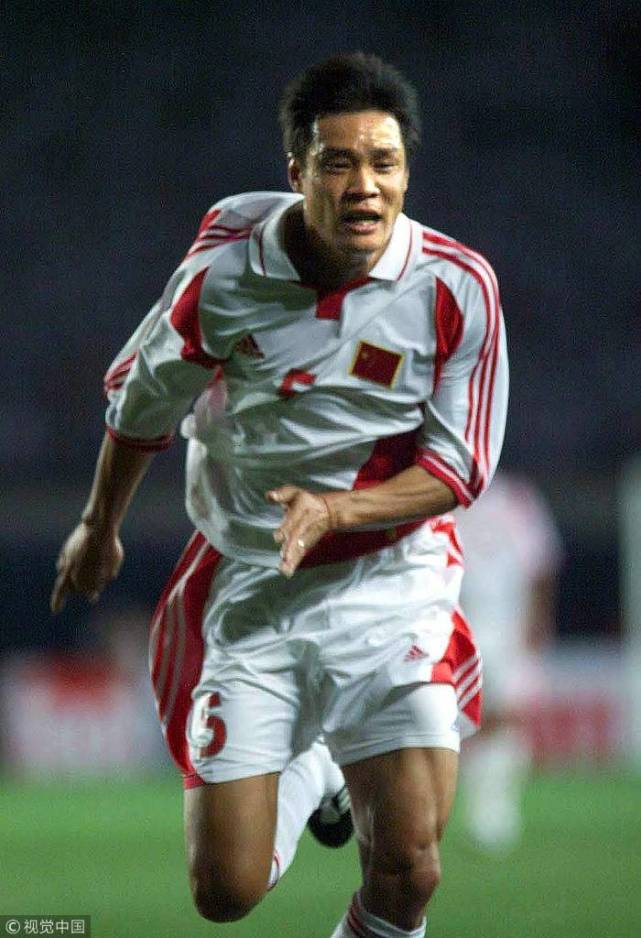 下午茶:大佬范志毅浑身江湖气 中国足球却怀念那些坏孩子