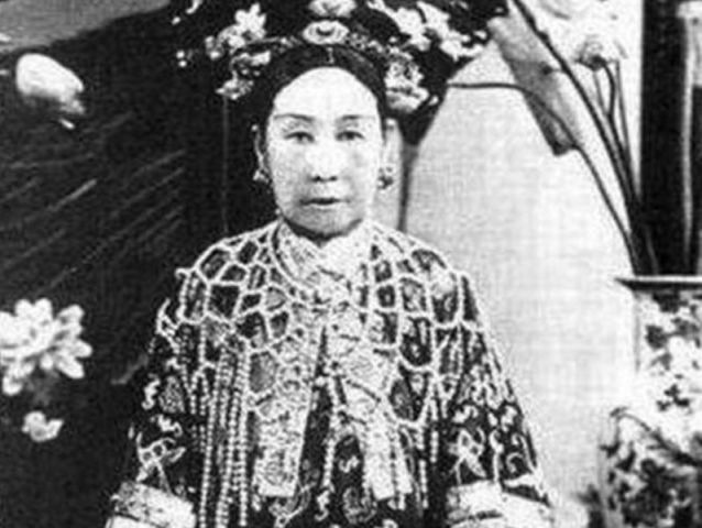 《延禧》里高贵妃的珍珠衫,猪八戒穿过,慈禧穿过,背后大有来头