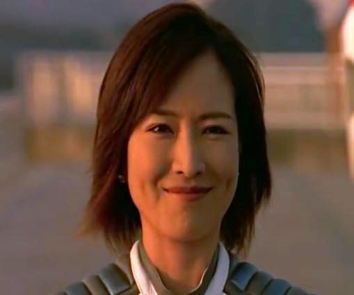 饰演迪迦奥特曼队长的她演过6部奥特曼作品,其