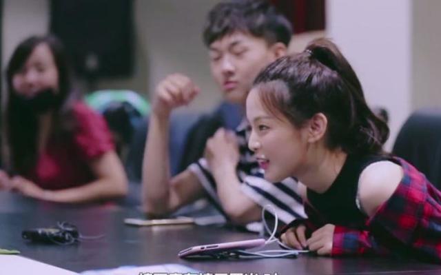 明日之子选歌时间:杨超越说唱的时候,田四火的