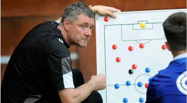 曼城卷入种族歧视风波 青训主管给黑人球员起