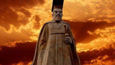 开挂的光武帝刘秀,对战不利居然天降陨石砸死