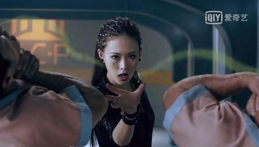 铠甲勇士中的6大美女怪兽,马灵灵变成欧克瑟,