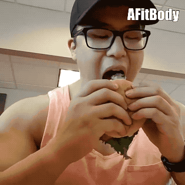 胖子变肌肉型男,是胖子逆袭,还是肌肉男的骗局?