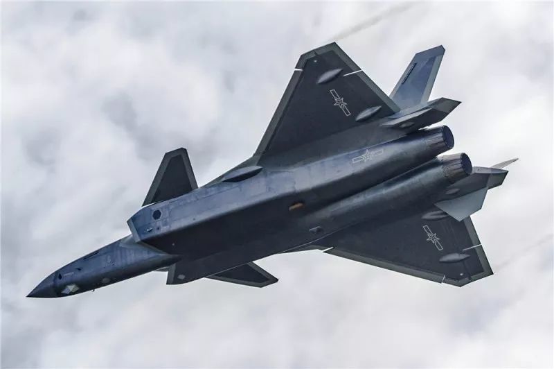 一分钟52公里, 歼20最大时速超越F-22?!