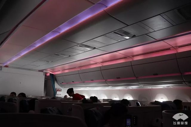 川航A350熊猫飞机首航 执飞3U8885 CTU