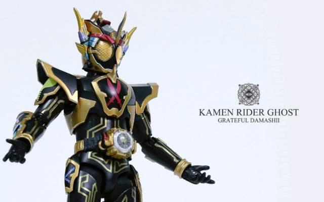 假面骑士中"荣光七人"假面骑士最强的爆发形态,你觉得谁最帅?