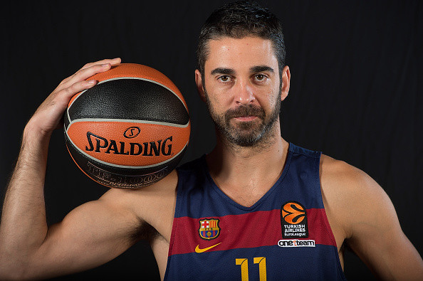 北京时间8月18日,西班牙篮球名将胡安-卡洛斯-纳瓦罗正式宣布退役