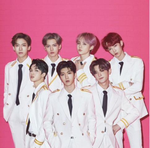 ninepercent女装照,蔡徐坤女神,朱正廷端庄,好想让他做女朋友